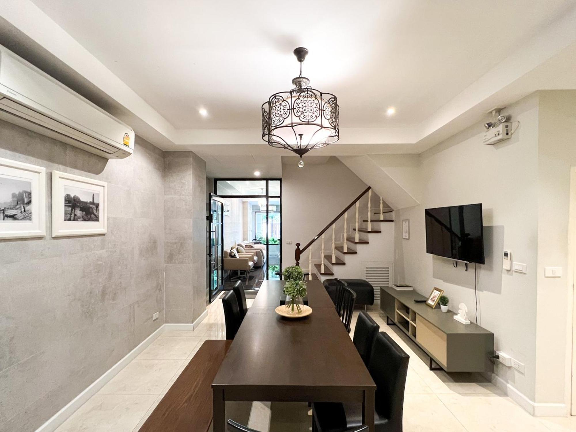 Neveu Premier Residence : Ratchada Bangkok Eksteriør billede
