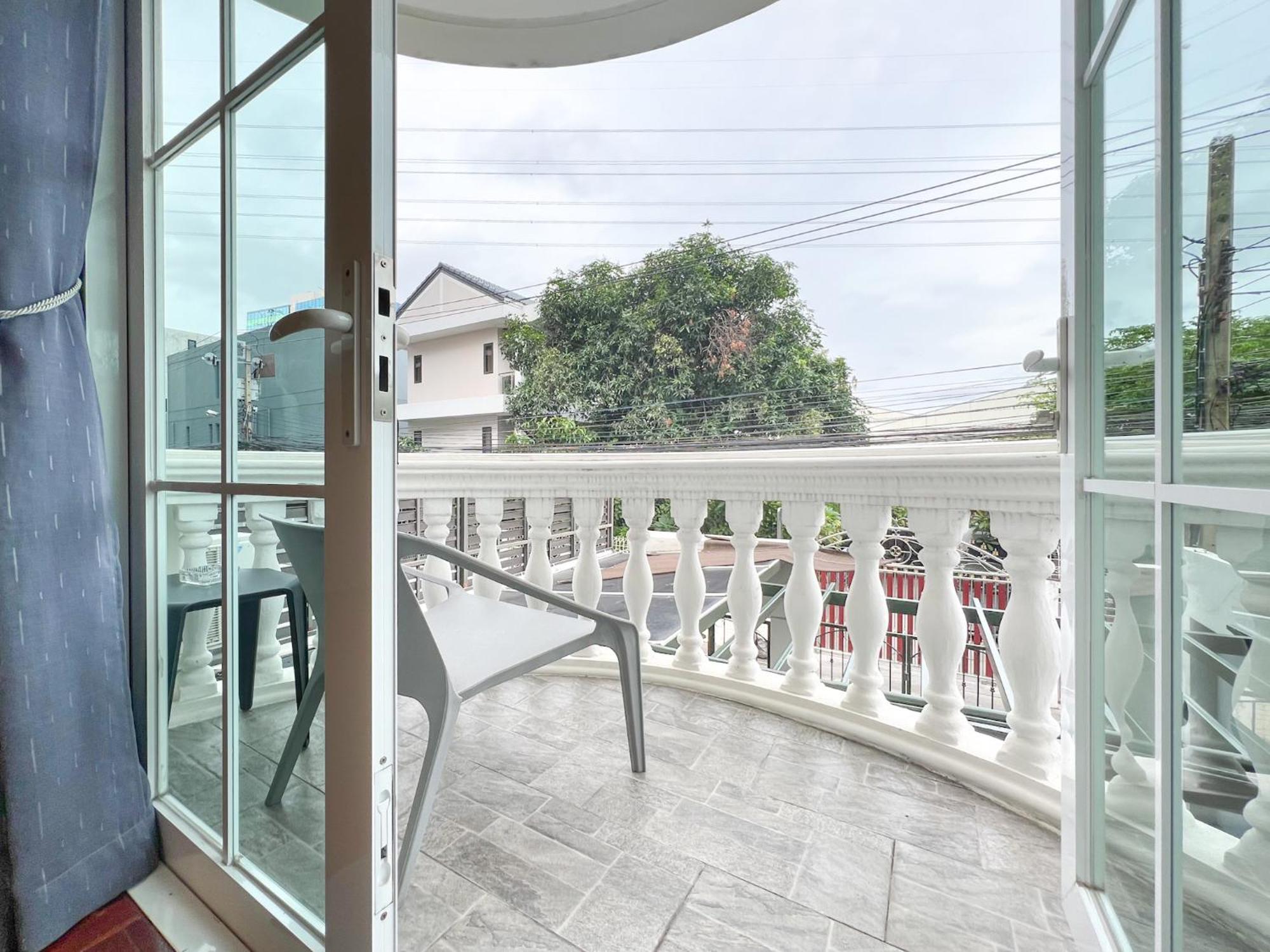 Neveu Premier Residence : Ratchada Bangkok Eksteriør billede