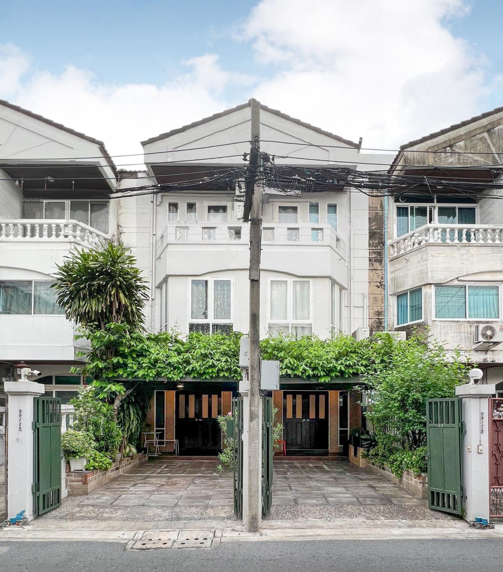 Neveu Premier Residence : Ratchada Bangkok Eksteriør billede