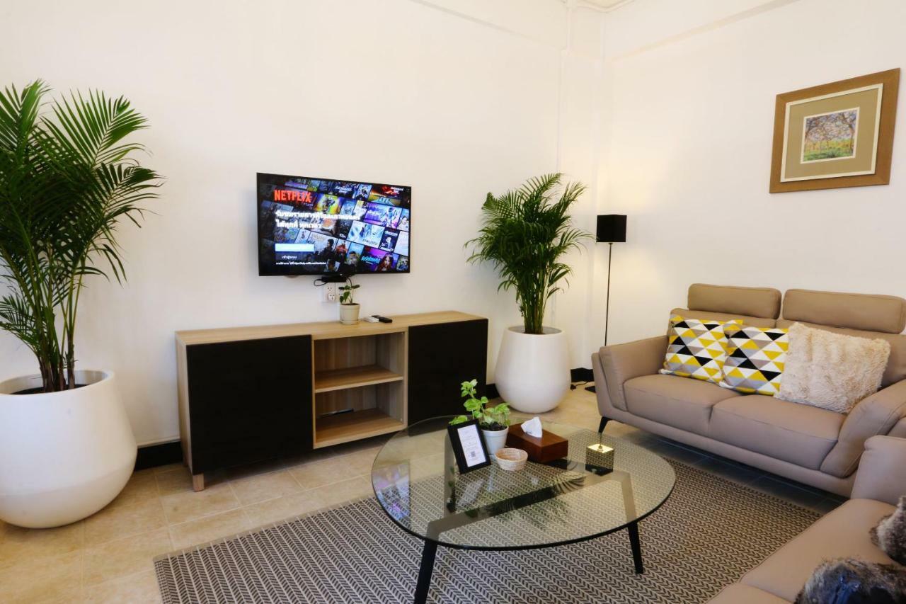 Neveu Premier Residence : Ratchada Bangkok Eksteriør billede