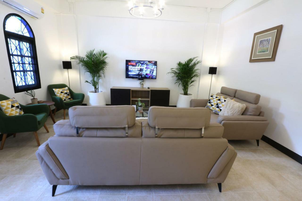 Neveu Premier Residence : Ratchada Bangkok Eksteriør billede